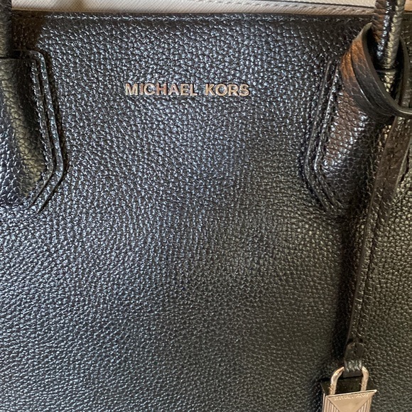 Michael Kors handbag - Picture 2 of 14